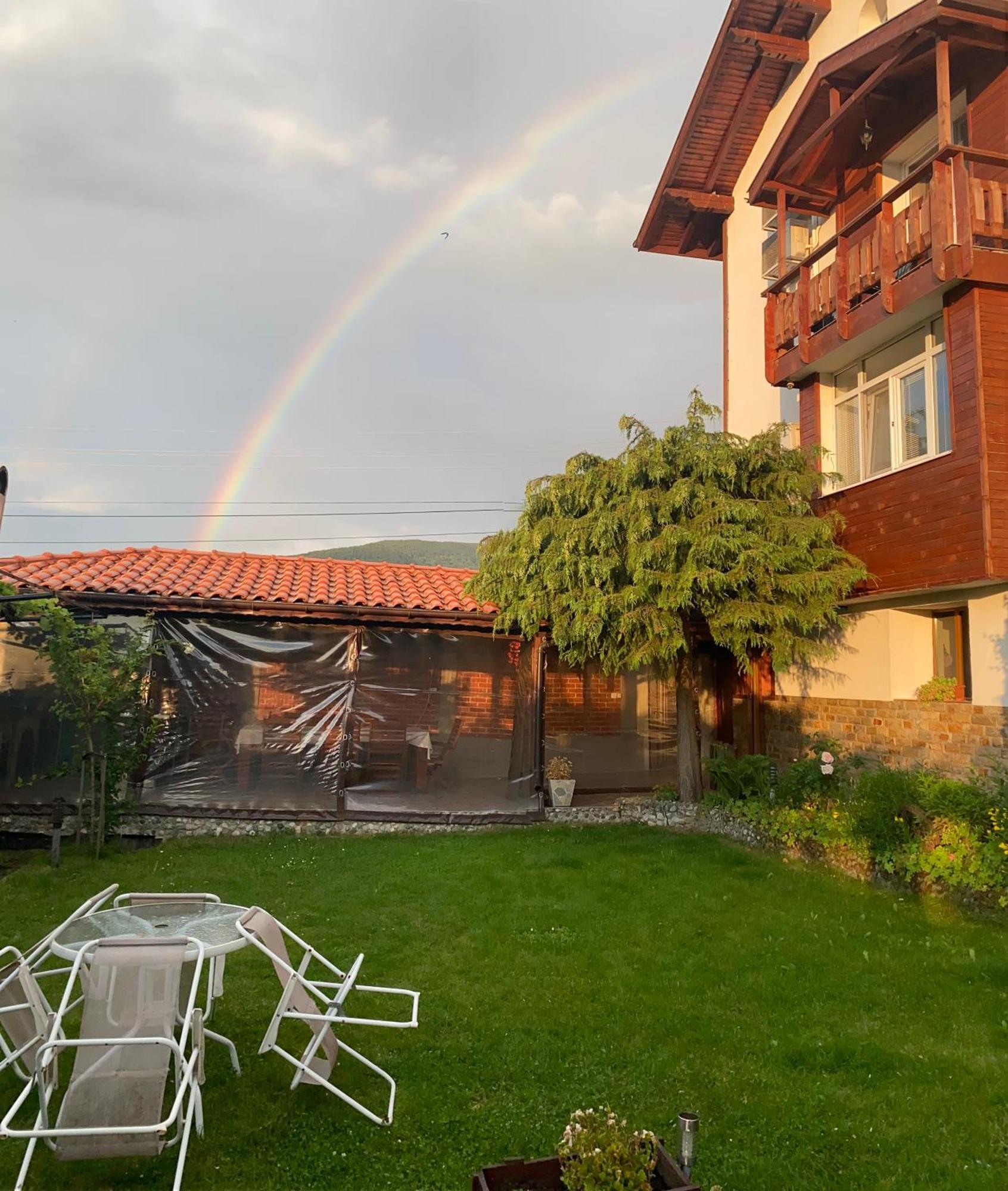 Guest House Simona Sapareva Bania Exterior foto