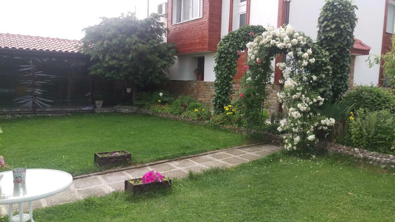 Guest House Simona Sapareva Bania Exterior foto